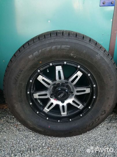 Продам комплект литья с резиной на 100 крузак