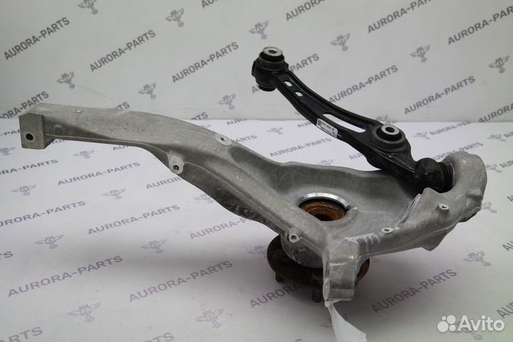 Кулак поворотный Range Rover 4 L405