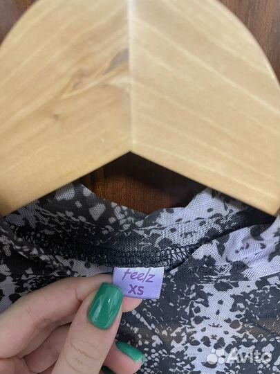 Топ женский с длинными рукавами