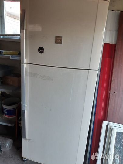 Холодильник