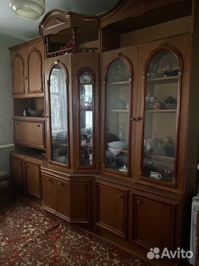 Шкаф, сервант