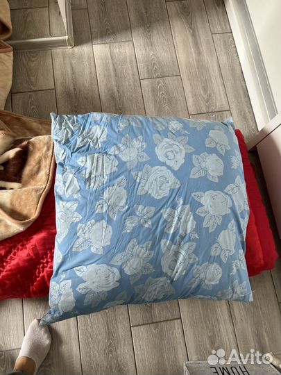 Подушка перьевая 2 шт новая