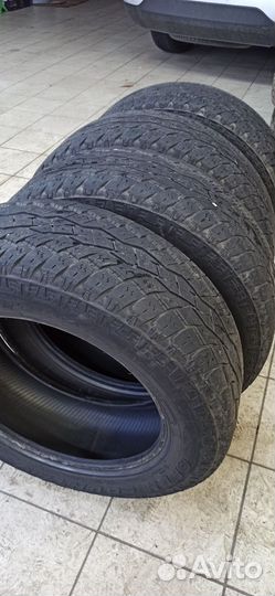 Toyo Open Country A/T 235/60 R18
