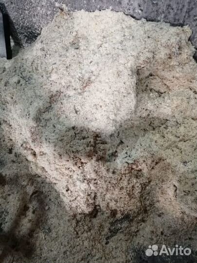 Опилки в мешках
