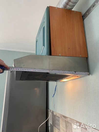 Вытяжка indesit