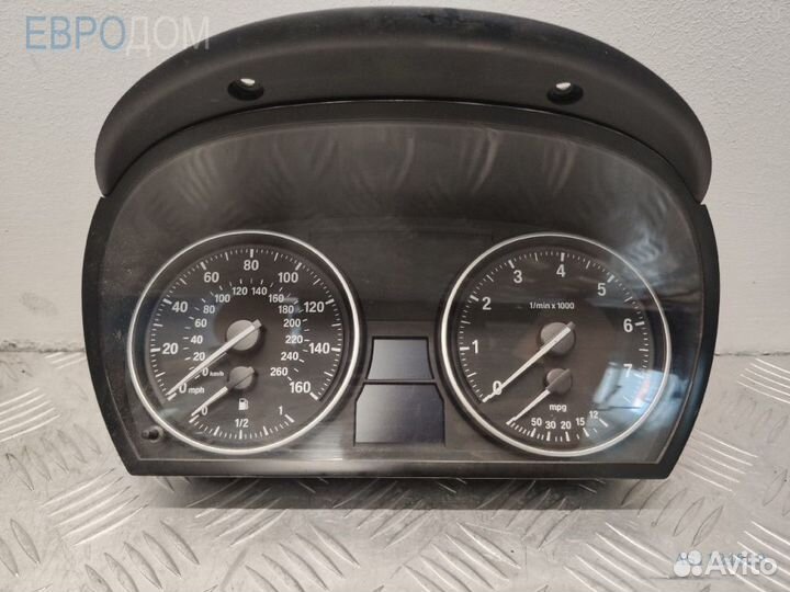 Панель приборов mph/kmh n51 BMW E90 s1124829