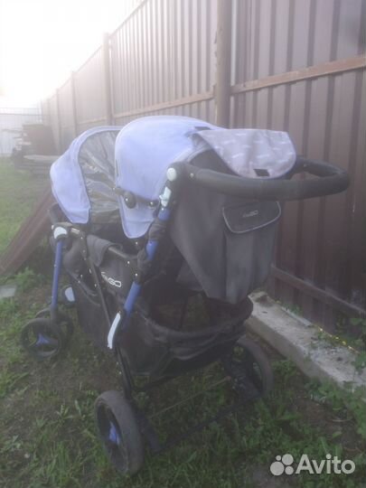 Коляска для двойни или погодок