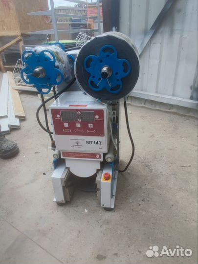 Запайщик стаканов