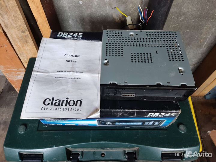 Автомагнитола Clarion DB245 без передней панели