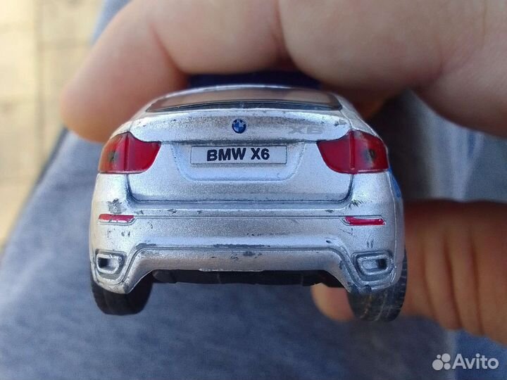 Машинка игрушка железная