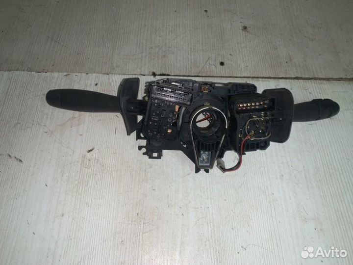 Блок подрулевых переключателей Renault Symbol