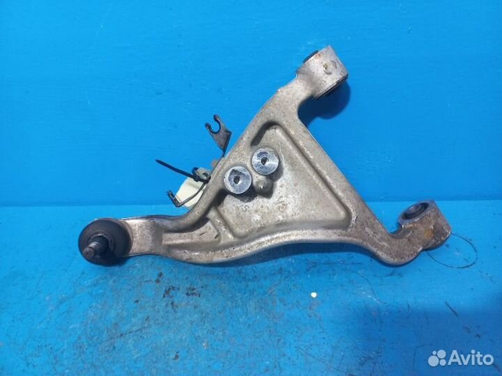 Рычаг подвески верхний задний правый Nissan Murano