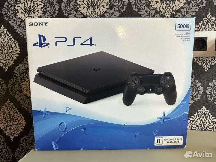 Sony playstation 4 Slim