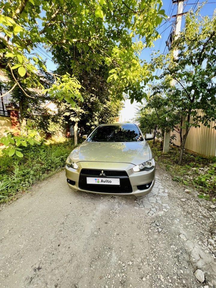 Mitsubishi Lancer: фото владельца