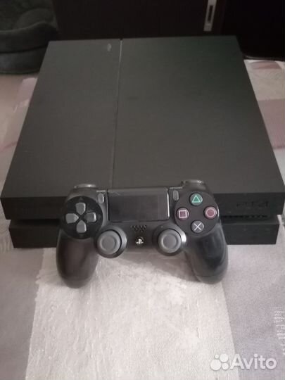 Sony PS4 fat