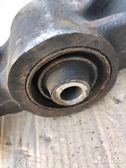 Рычаги нижние передние Mercedes w210 E210