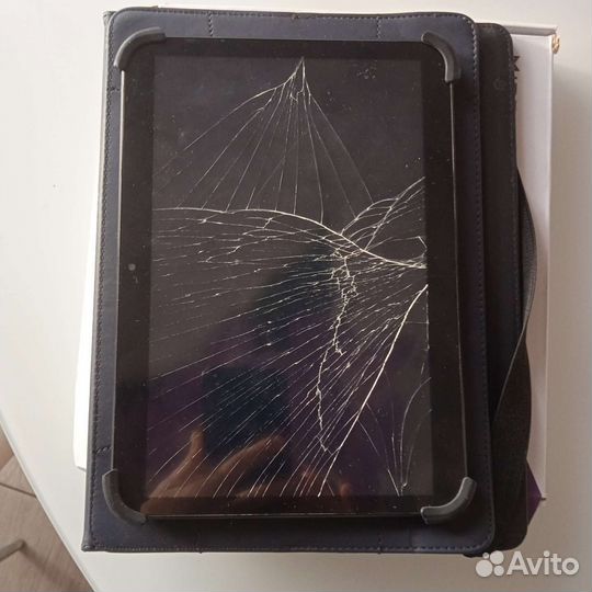 Планшеты бу на запчасти
