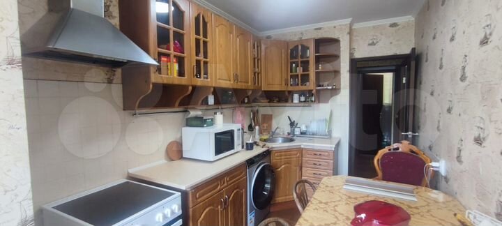 3-к. квартира, 87 м², 10/12 эт.