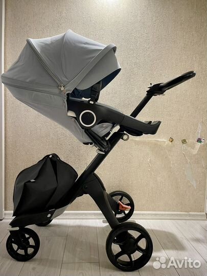 Коляска стокке stokke