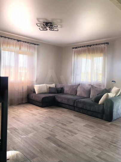 Дом 98,6 м² на участке 8,3 сот.