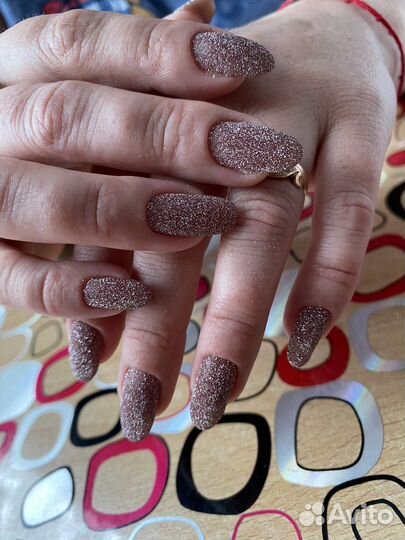 Наращивание ногтей