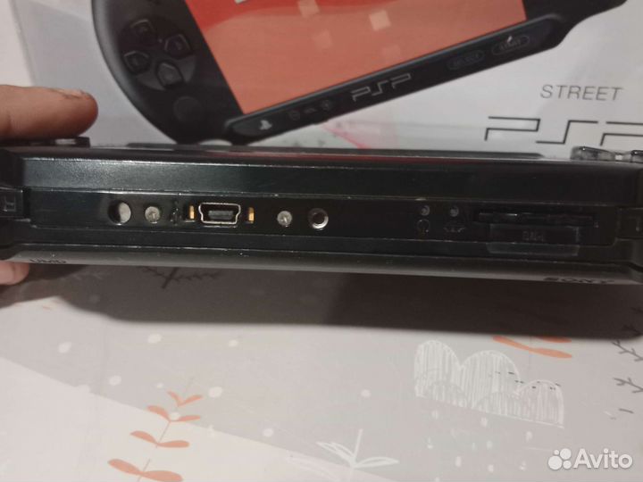 Sony PSP e1008 прошита