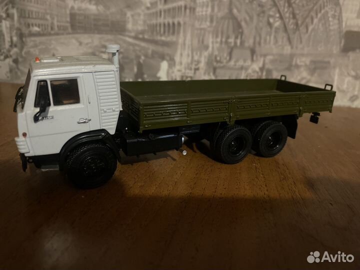 Коллекционные модели автомобиля камаз