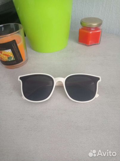 Солнцезащитные очки женские