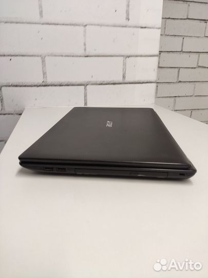 Надежный ноутбук Acer 5742 на i3