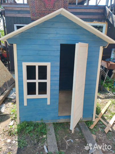 Детский игровой домик из дерева