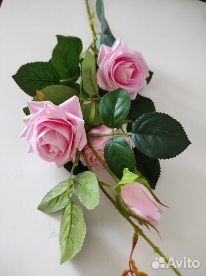 Искусственные цветы розы