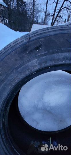 Kumho 722 235/65 R17