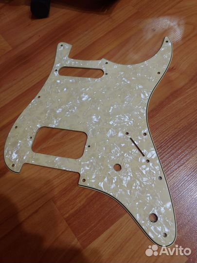 Пикгуард Fender Stratocaster H+S