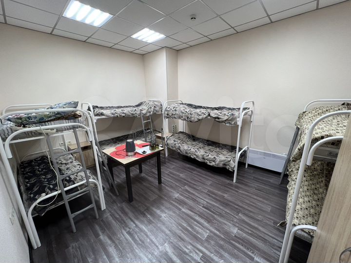 Комната 100 м², 1/9 эт.