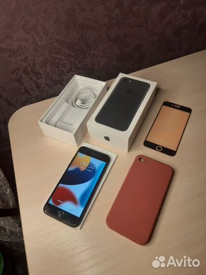 iPhone 7, 32 ГБ