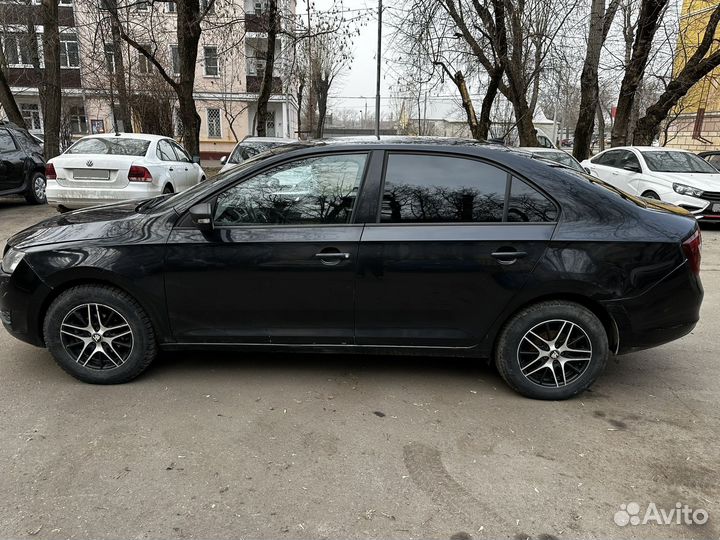 Skoda Rapid 1.6 МТ, 2018, 350 000 км