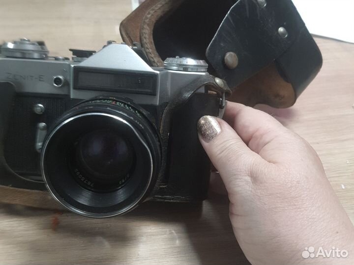 Пленочный фотоаппарат зенит е