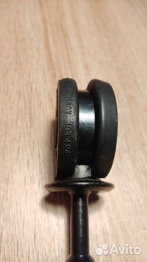 Стойка стабилизатора Passat B3