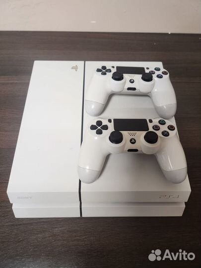 PS4