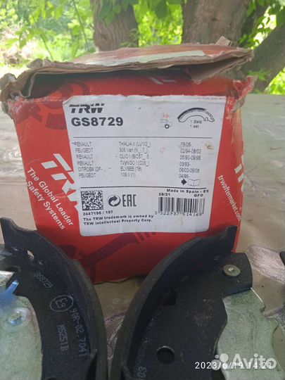 Тормозные колодки renault logan 1