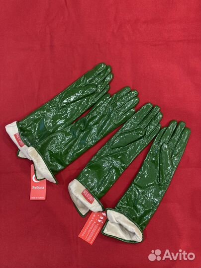 Перчатки женские лаковые, новые