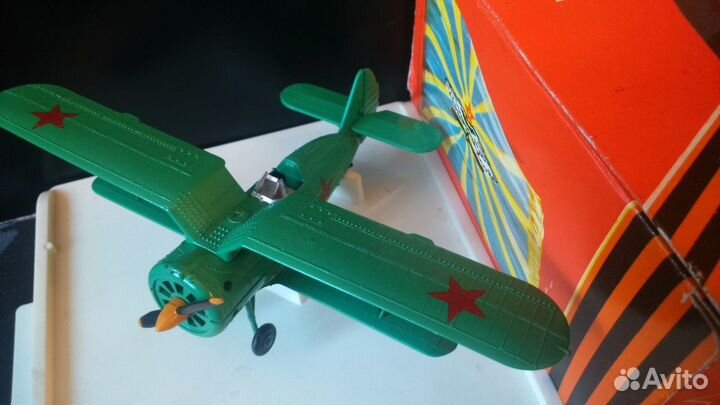 Модель самолёта И-153 Чайка 1/72 СССР