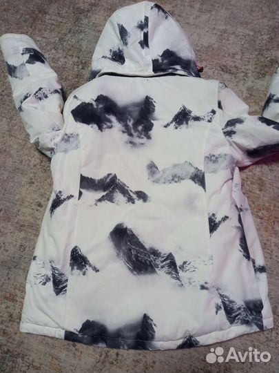 Куртка горнолыжная женская 46 48