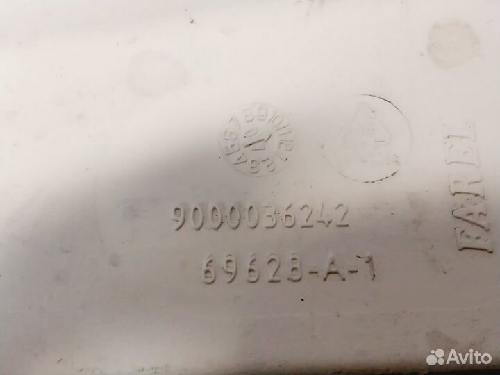 Бункер порошкоприемника стиральной машины Bosch 90