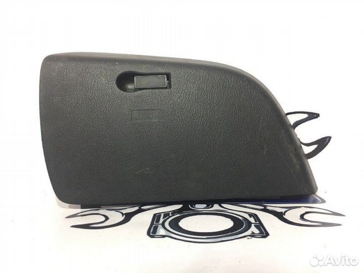 Крышка багажного отделения Ssangyong Rexton 1