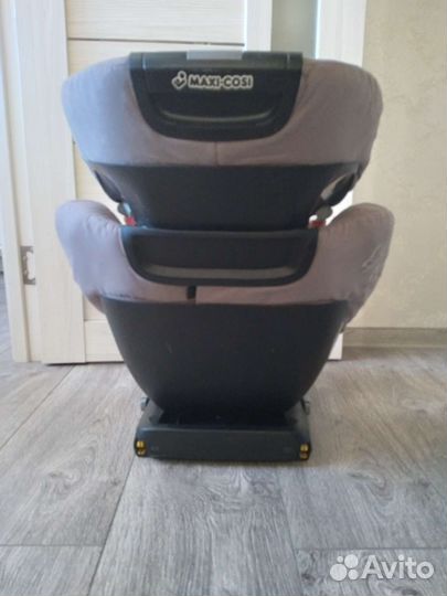 Детское автокресло 15 до 36 кг maxi cosi