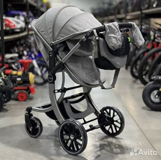 Коляска 2 в 1 luxmom