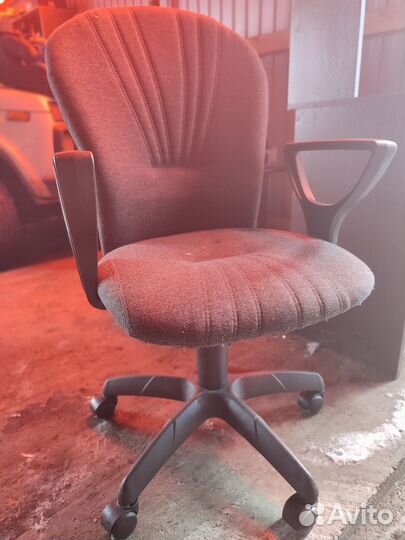 Компьютерное кресло