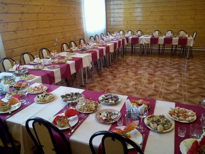 Коттедж 400 м² на участке 20 сот.