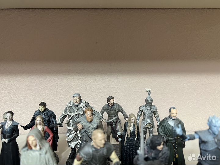 Фигурки из игры престолов